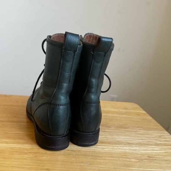 Frye Women's Green Leather Lace-Up Boots - Picture 6 of 11